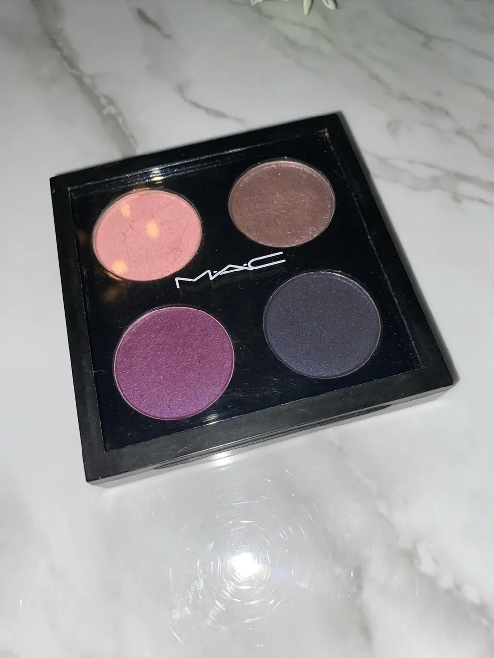 MAC Limited Edition/Collectible & Discontinued Shop & Drop Eyeshadow Quad